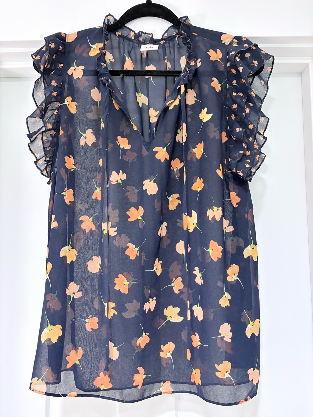 CAbi Sunset Kiss Navy Blue Floral Poppy top. Medium. Style 5522.